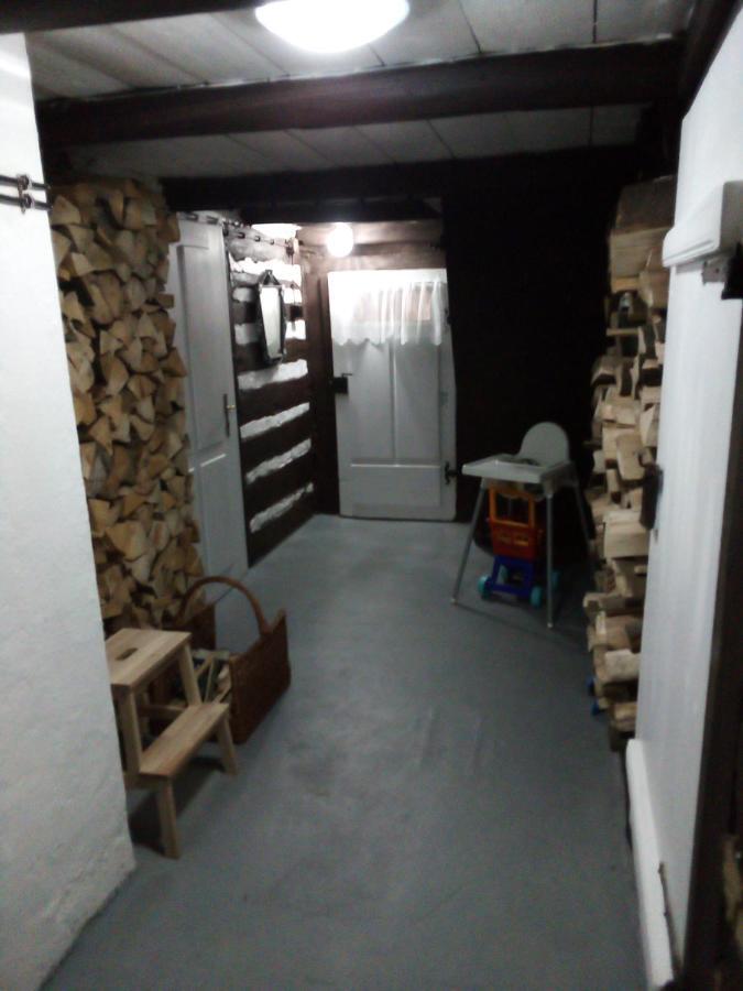 Roubenka U Potoka Vyprachtice Villa Exterior foto